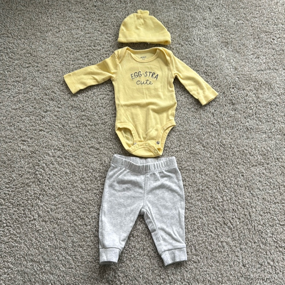 Carters Egg-stra Cute Easter Spring Set